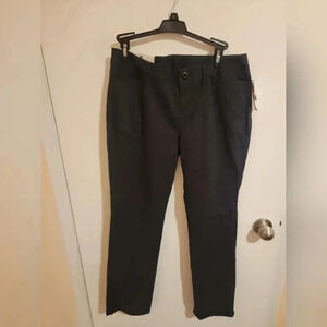 Gap Khaki Pants Womens Size 6 or 30Wx29L Ankle Black Low Rise Academia Preppy